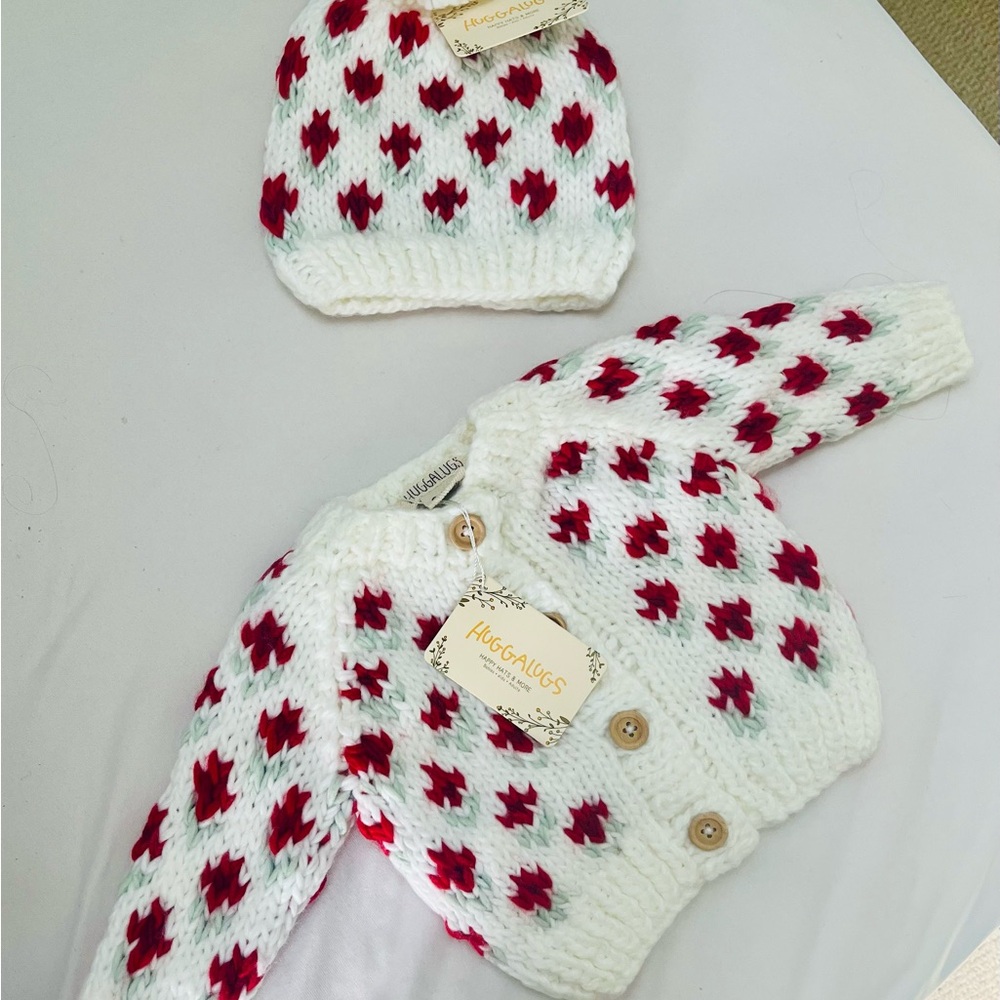 Huggalugs Bitty Bloom Sweater and Hat Set ($72 Value)
